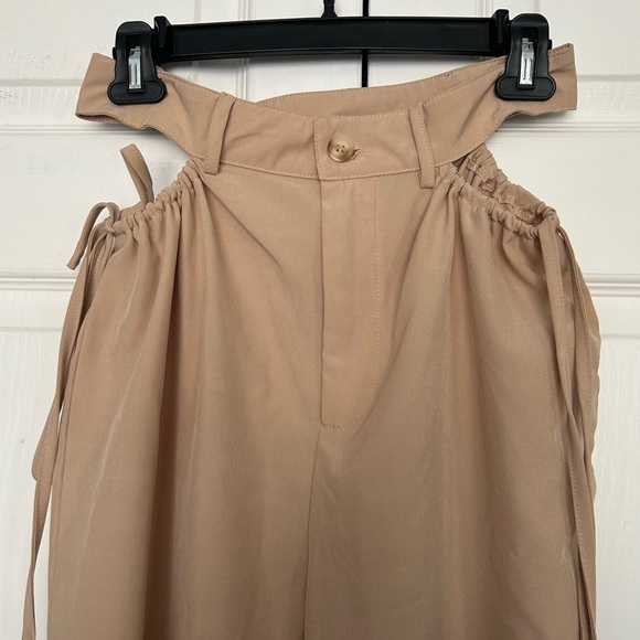 Shein Women’s Pants - Picture 2 of 8